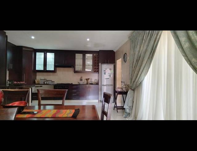 5 BEDROOM HOUSE FOR SALE IN NORKEM PARK